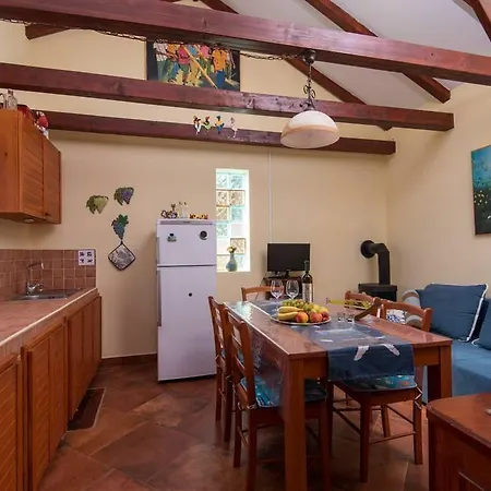 Robinsonhome Rasohatica * Korcula Town