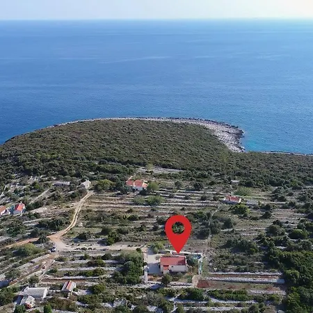 Robinsonhome Rasohatica * Korčula
